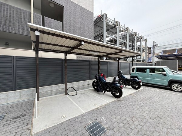 駐輪場
