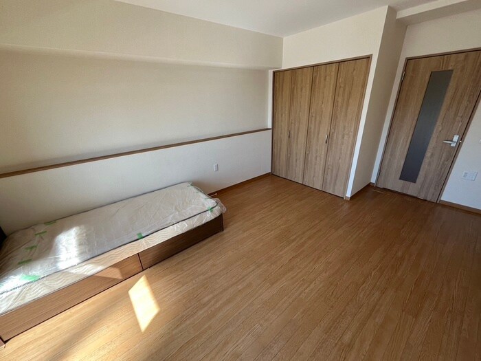 物件内観写真9　(居室)