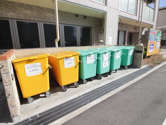 物件外観写真6　(建物設備)