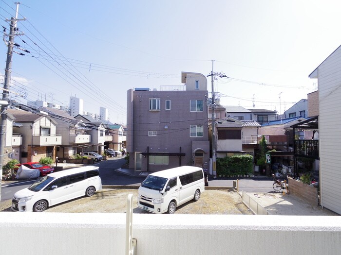 物件内観写真22　(室内からの展望)