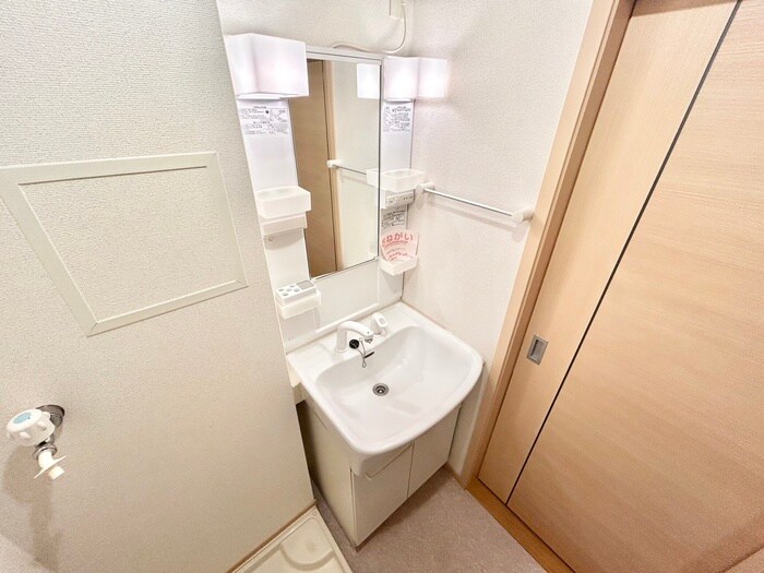 物件内観写真14　(洗面)