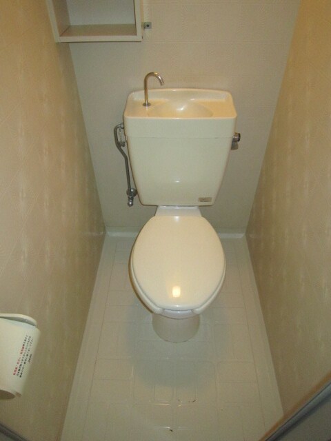 物件内観写真11　(トイレ)