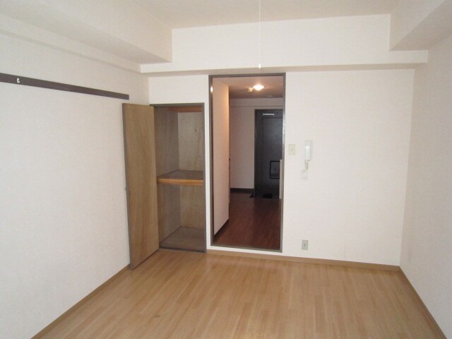 物件内観写真12　(居室)