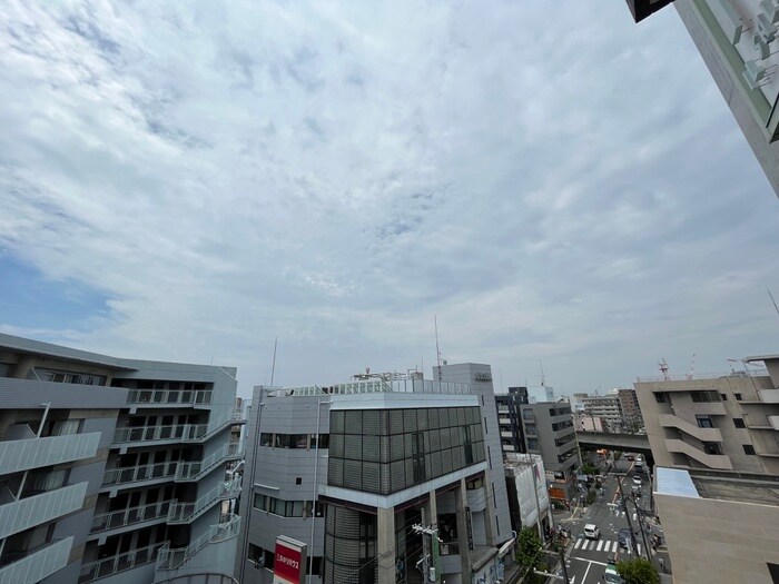 物件内観写真18　(室内からの展望)