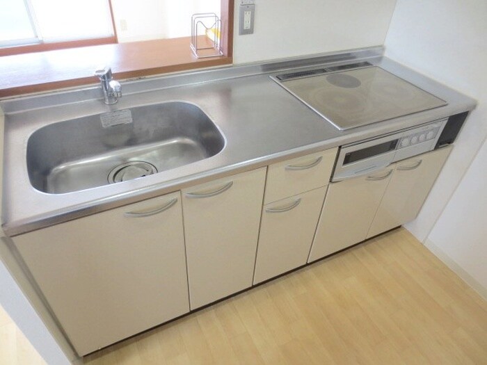 物件内観写真8　(キッチン)