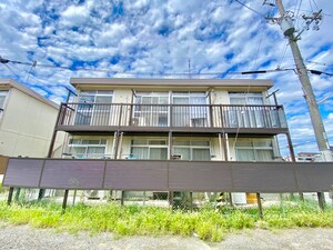 二田ハイツＢ棟外観写真