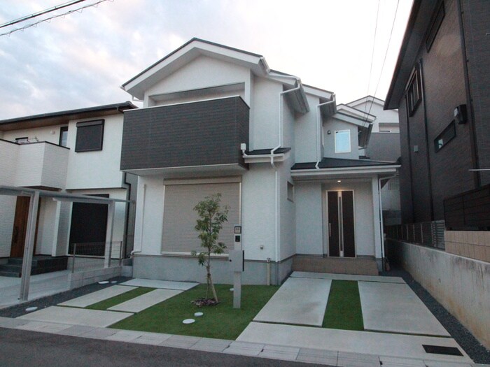 物件外観写真1　(外観写真)