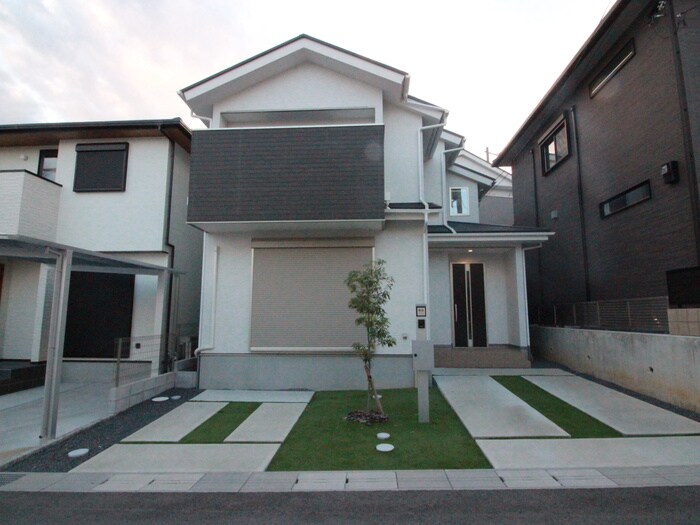 物件外観写真6　(駐輪場)