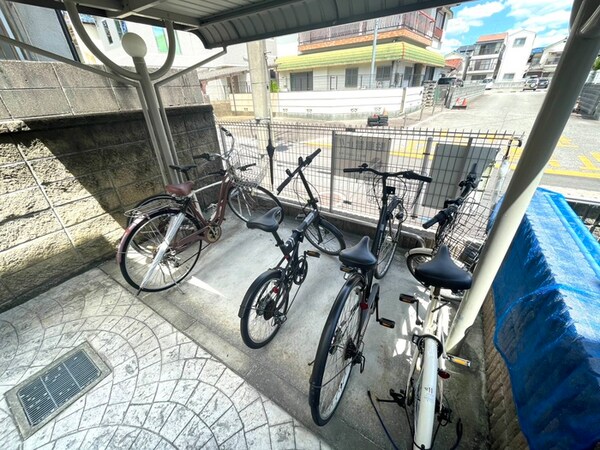 駐輪場