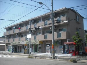 リバーサイド樫の木外観写真