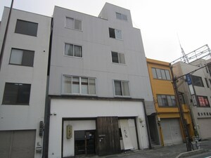 LOCATORE　TAKEUCHI外観写真