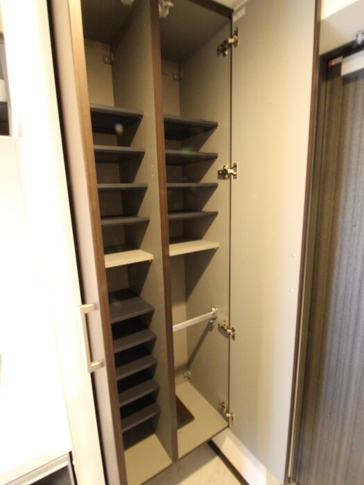 物件内観写真14　(靴箱)