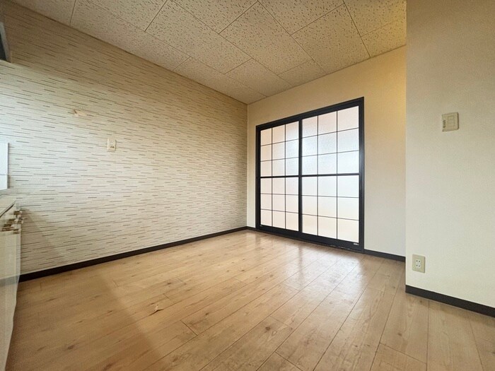 物件内観写真7　(居室)