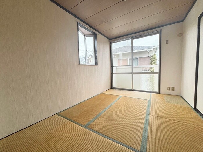 物件内観写真10　(居室)