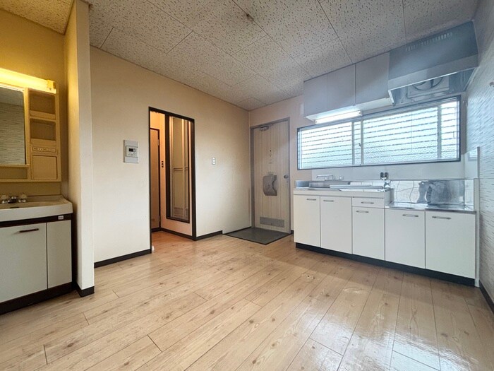 物件内観写真12　(居室)