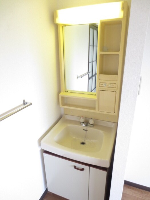 物件内観写真15　(洗面)