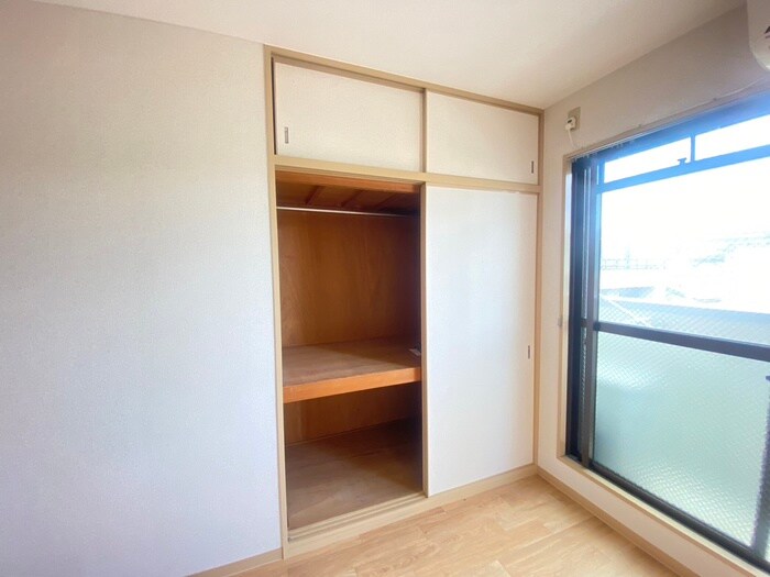 物件内観写真10　(収納)
