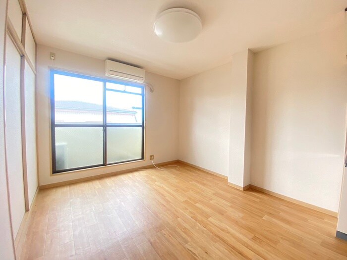 物件内観写真19　(居室)