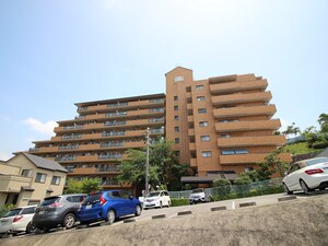 ﾗｲｵﾝｽﾞﾏﾝｼｮﾝ千里山(206)外観写真