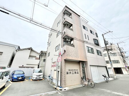 マンション栄和外観写真