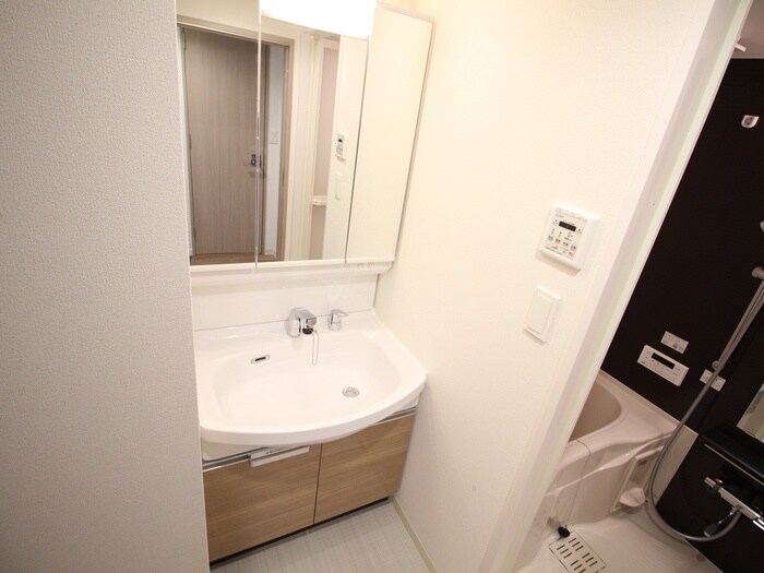物件内観写真15　(洗面)