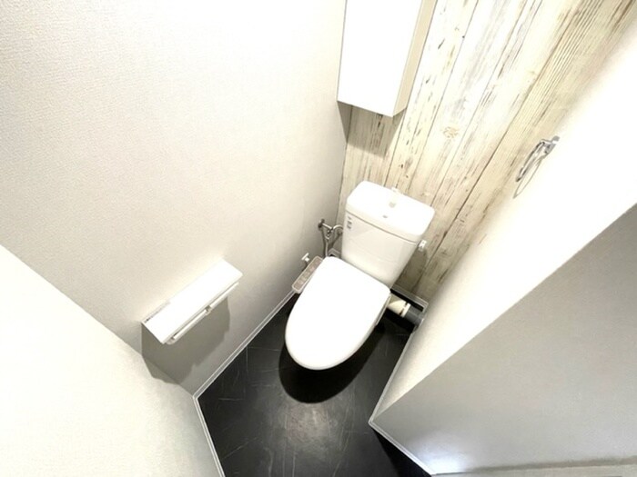 物件内観写真16　(トイレ)