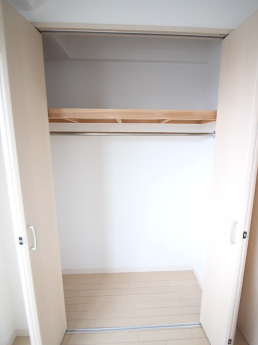 物件内観写真10　(収納)