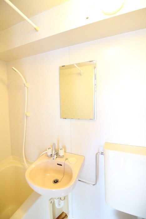 物件内観写真10　(洗面)