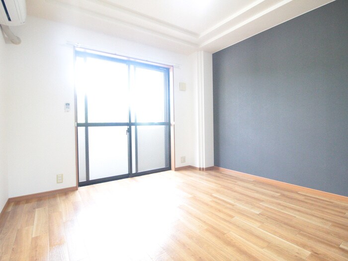 物件内観写真22　(居室)