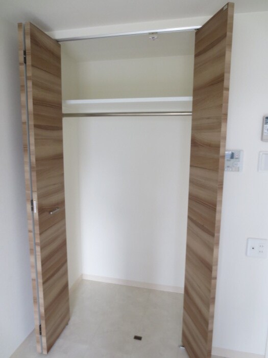 物件内観写真8　(収納)