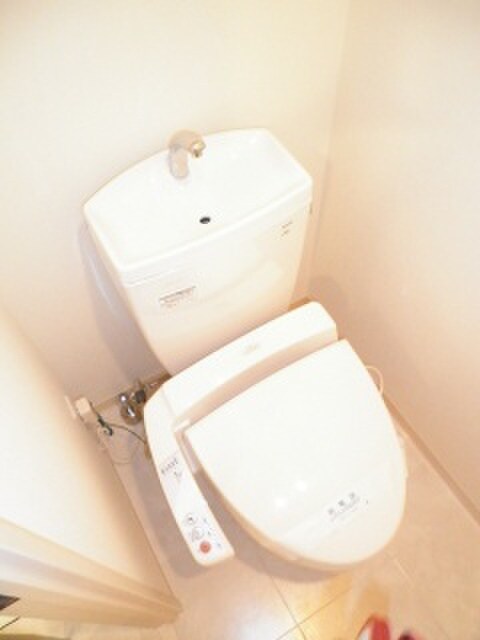 物件内観写真13　(トイレ)