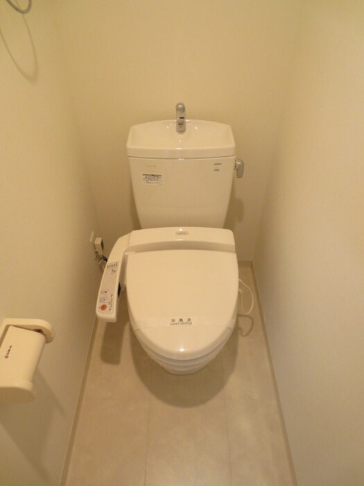 物件内観写真15　(トイレ)