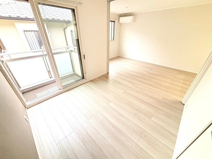 物件内観写真11　(居室)