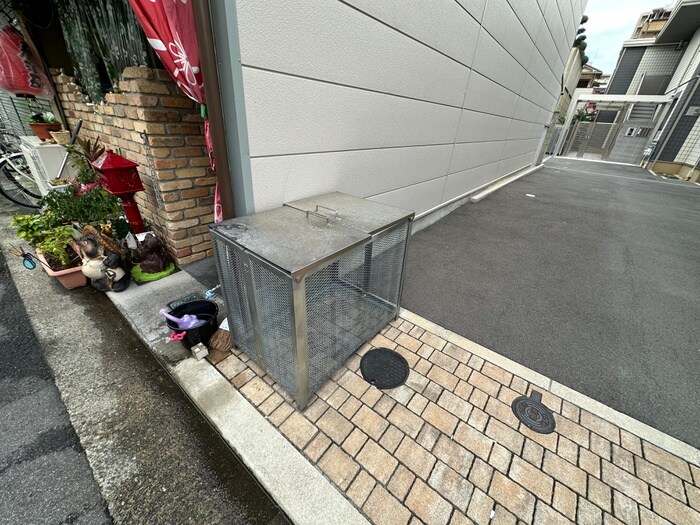 物件外観写真6　(建物設備)