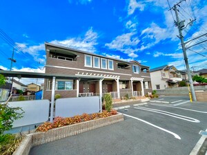 リヘイマナ外観写真