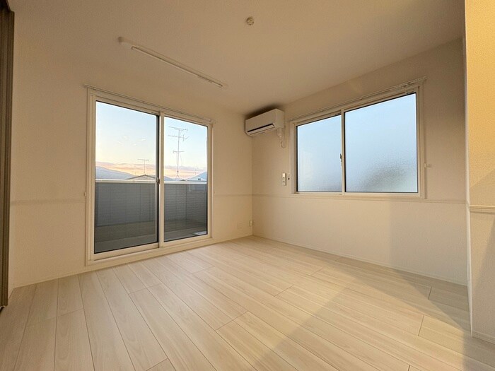 物件内観写真7　(居室)