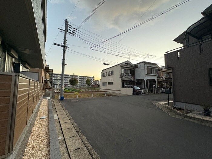 物件外観写真6　(周辺環境)