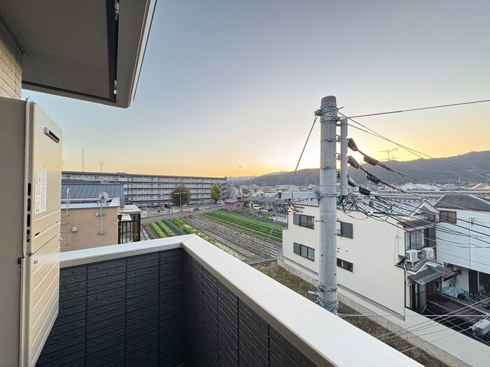 物件内観写真20　(室内からの展望)