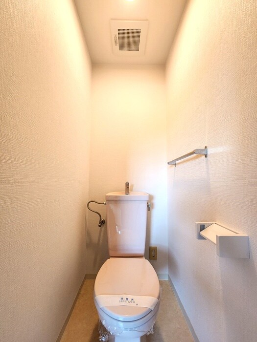 物件内観写真11　(トイレ)