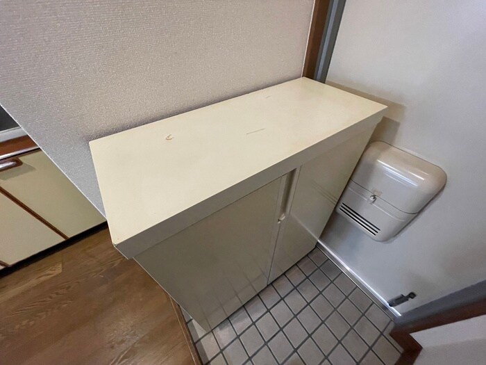 物件内観写真15　(靴箱)