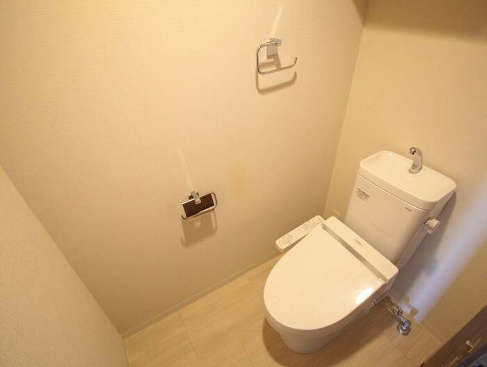 物件内観写真11　(トイレ)