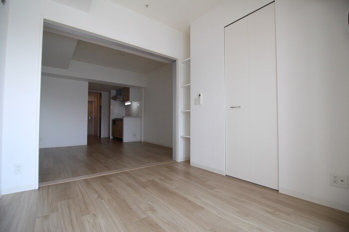 物件内観写真18　(居室)