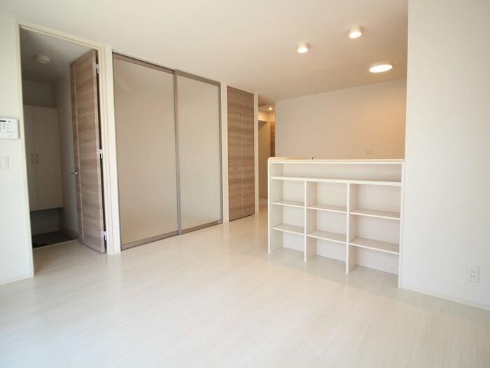 物件内観写真6　(居室)