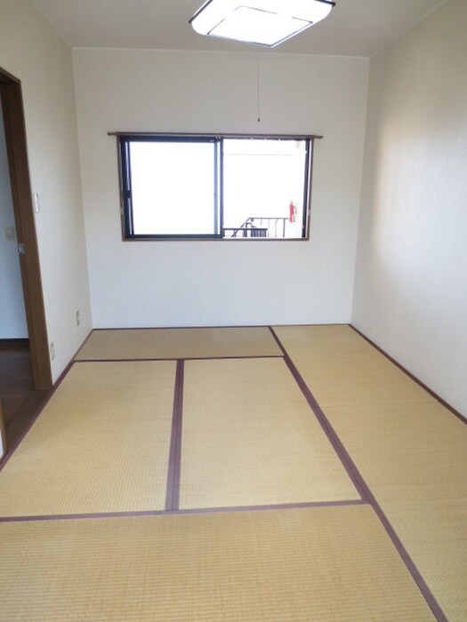 物件内観写真16　(居室)