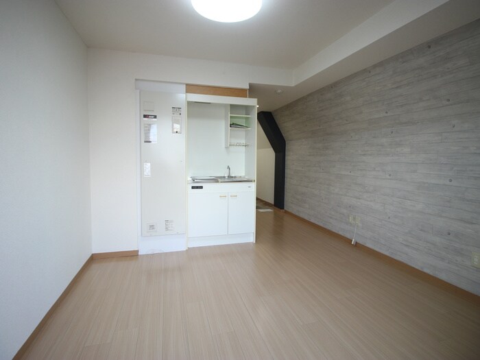 物件内観写真8　(居室)