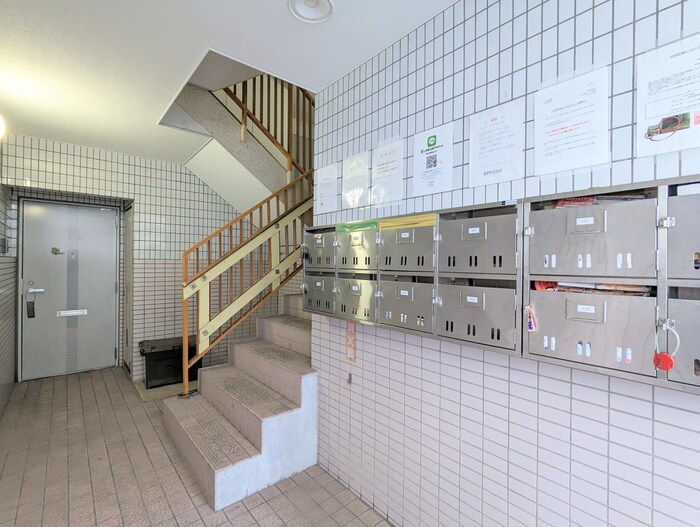 物件外観写真6　(建物設備)