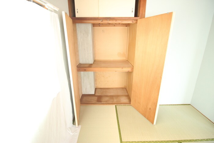 物件内観写真16　(収納)