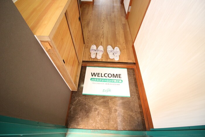 物件内観写真22　(玄関)