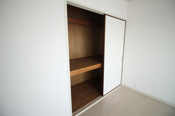 物件内観写真15　(収納)