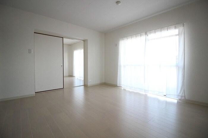 物件内観写真21　(居室)